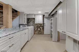 31 Center St, Clinton, NJ 08809 - Photo 20