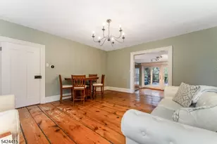 31 Center St, Clinton, NJ 08809 - Photo 4