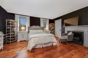 31 Center St, Clinton, NJ 08809 - Photo 16