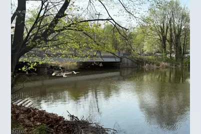 31 Center St, Clinton, NJ 08809 - Photo 2