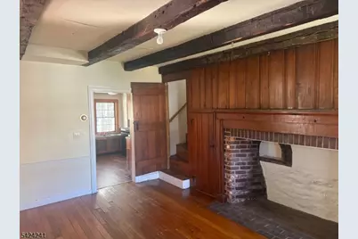 7 James St, Tewksbury Township, NJ 08858 - Photo 10