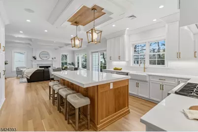 2 Whitman Dr, Chatham Township, NJ 07928 - Photo 8