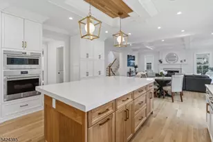2 Whitman Dr, Chatham Township, NJ 07928 - Photo 12