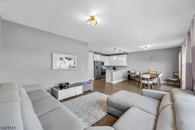 64 Halina Ln, Butler, NJ 07405 - Photo 14