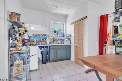 61 Victoria Ave, Newark, NJ 07104 - Photo 6