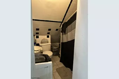 354 Dakota St, Paterson, NJ 07503 - Photo 24