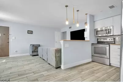 1003 Unicorn Way #H1, Clifton, NJ 07011 - Photo 6