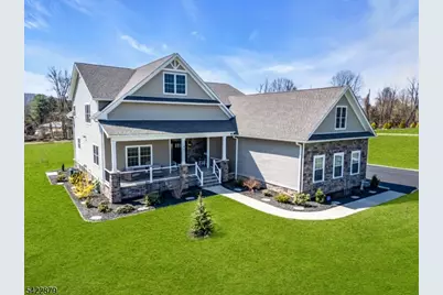 42 Brantwood Ter, Mansfield Township, NJ 07840 - Photo 1