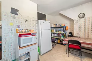 80 Pennington St, Paterson, NJ 07501 - Photo 18