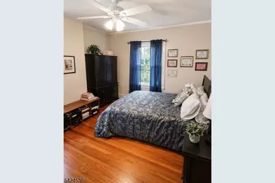 38 Emerson St, East Orange, NJ 07018 - Photo 12