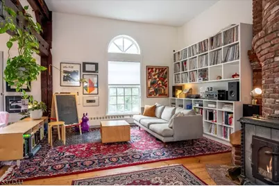 595 Route 579, Union Township, NJ 08827 - Photo 12