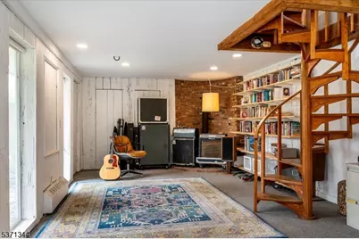 595 Route 579, Union Township, NJ 08827 - Photo 28