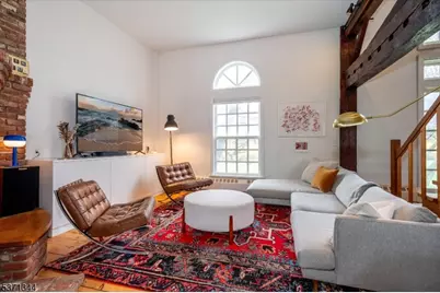 595 Route 579, Union Township, NJ 08827 - Photo 8