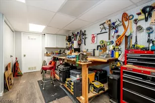 595 Route 579, Union Township, NJ 08827 - Photo 30