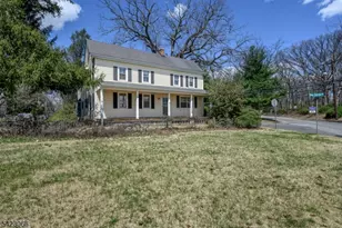 105 Morning Glory Rd, Green Brook Township, NJ 07059 - Photo 38