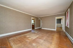 105 Morning Glory Rd, Green Brook Township, NJ 07059 - Photo 8