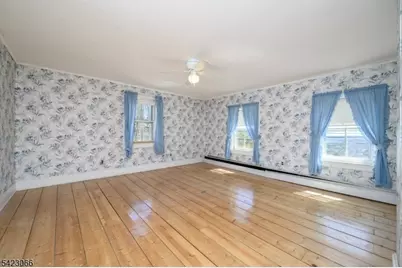 105 Morning Glory Rd, Green Brook Township, NJ 07059 - Photo 18