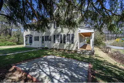 105 Morning Glory Rd, Green Brook Township, NJ 07059 - Photo 30