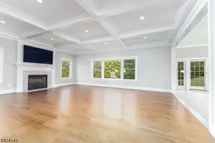 85 May Dr, Chatham Township, NJ 07928 - Photo 8