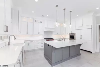 85 May Dr, Chatham Township, NJ 07928 - Photo 10