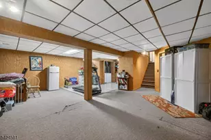 7 Chicopee Dr, Wayne Twp., NJ 07470 - Photo 32