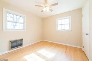 89 Sykes Ave, Livingston Twp., NJ 07039 - Photo 16