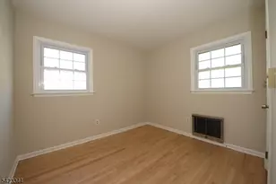 89 Sykes Ave, Livingston Twp., NJ 07039 - Photo 20