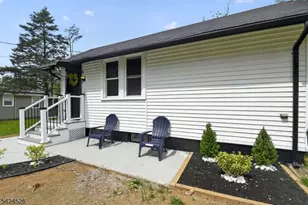 39 Fern Rd, Upper Deerfield Township, NJ 08302 - Photo 2