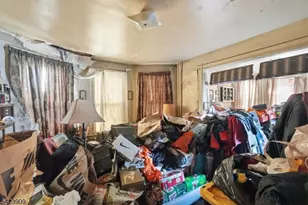 154 Van Buren St, Passaic, NJ 07055 - Photo 4