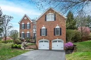 25 Sullivan Dr, Bernards Township, NJ 07920 - Photo 1