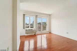 5311 City Pl, Edgewater, NJ 07020 - Photo 18