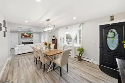 7 Jackson Ave, Vernon, NJ 07462 - Photo 32