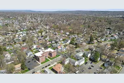 241 E Main St #2B, Bergenfield, NJ 07621 - Photo 22