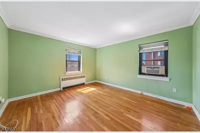 241 E Main St #2B, Bergenfield, NJ 07621 - Photo 10