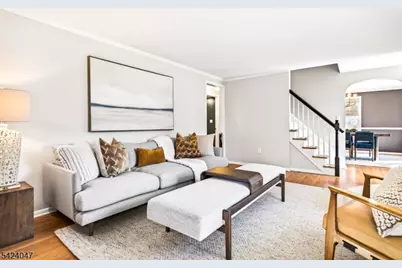 1438 Dunn Pkwy, Mountainside, NJ 07092 - Photo 4