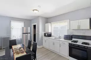 243 S Clinton St, East Orange, NJ 07018 - Photo 36