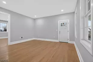 105 Woodfern Rd, Branchburg Township, NJ 08853 - Photo 28