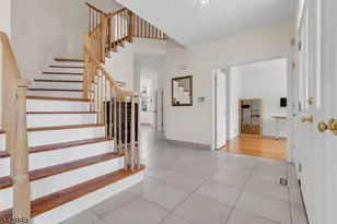 64 Bradley Ln, Bridgewater Twp., NJ 08807 - Photo 4