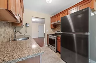 34 Grant Way, Montgomery Township, NJ 08540 - Photo 8