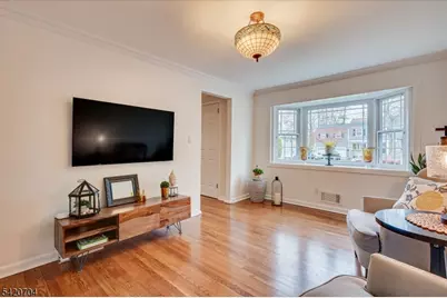 739 Willow Street, Cranford Township, NJ 07016 - Photo 10