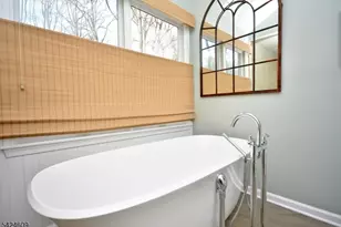 11 Devonald Dr, Bethlehem Township, NJ 08802 - Photo 16