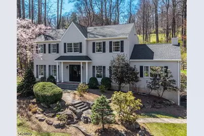 11 Devonald Dr, Bethlehem Township, NJ 08802 - Photo 2