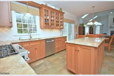 11 Devonald Dr, Bethlehem Township, NJ 08802 - Photo 12