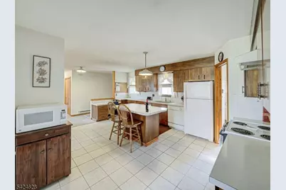 62 Pine Hill Rd, Delaware Township, NJ 08559 - Photo 6