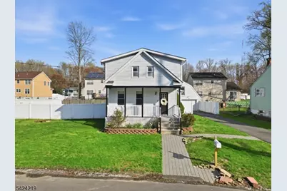 129 Willow Ave, Aberdeen Township, NJ 07747 - Photo 2