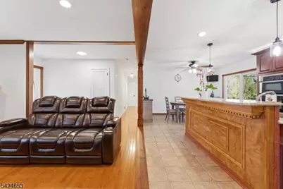 16 Hogback Rd, Franklin Township, NJ 08867 - Photo 10