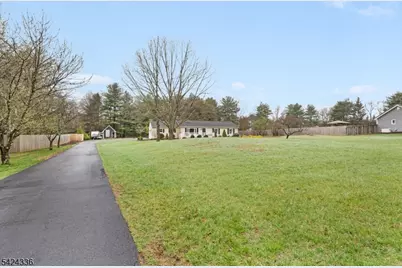 611 Boozer Ln, Hillsborough Township, NJ 08844 - Photo 30