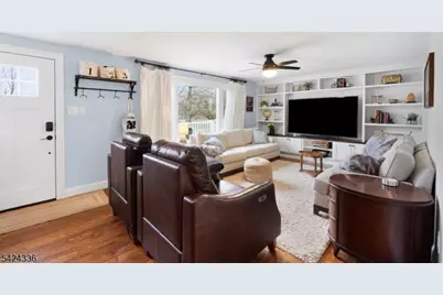 611 Boozer Ln, Hillsborough Township, NJ 08844 - Photo 8