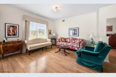 18 Kensington Cir, White Township, NJ 07823 - Photo 12