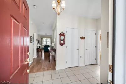 18 Kensington Cir, White Township, NJ 07823 - Photo 6